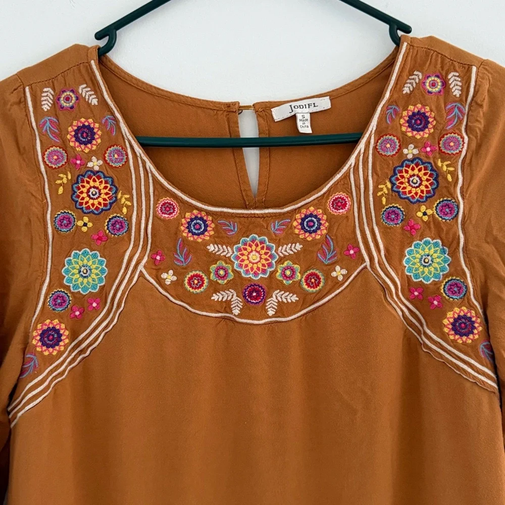 JODIFL Women’s Tunic Tan Top with Embroidery SZS. - Picture 4 of 15